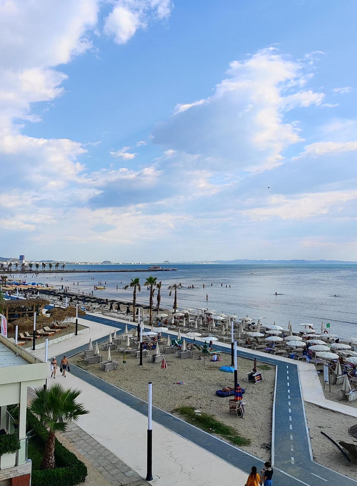 Sandy Blue Sea Дуррес Екстер'єр фото